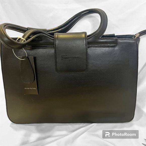NWT Vintage Ferragamo Black Ladies Business Handbag w/ unbranded dust cover bag - Picture 6 of 11